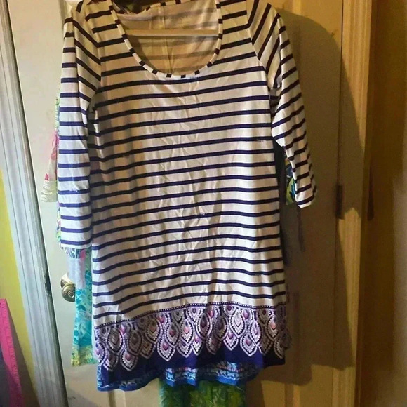Lily Pulitzer‎ - Picture 1 of 1